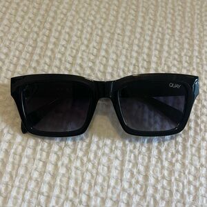 Quay Black In Control sunglasses